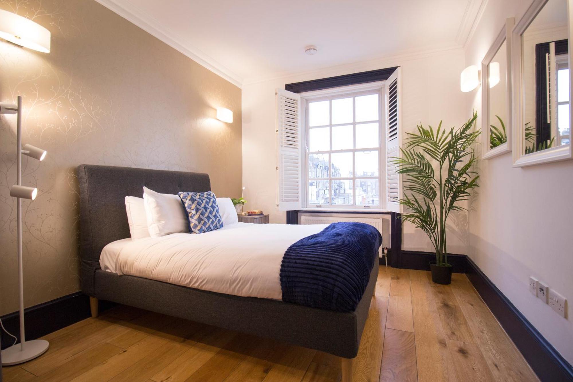 Thames Residences Hyde Park Londra Exterior foto